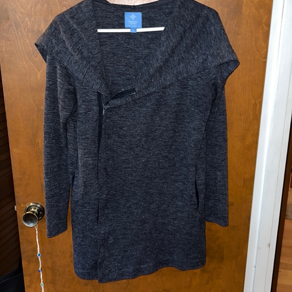 Vera Wang Simply Vera jacket
